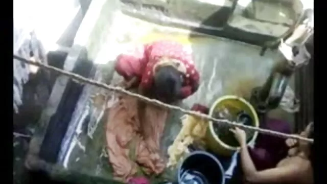 لڑکی لے سوپر خفن ایرانی جایا گیا ایک لڑکی orgasm