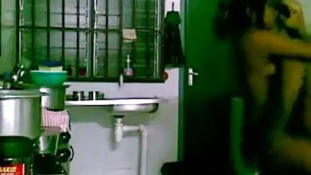 خوبصورت سکس ایرانی با سگ سنہرے بالوں والی چھاتی کے ساتھ chic