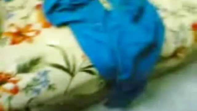 اںگلیوں سکس ایرانی با مامان اور چوسنے کی عادت لنڈ آدمی