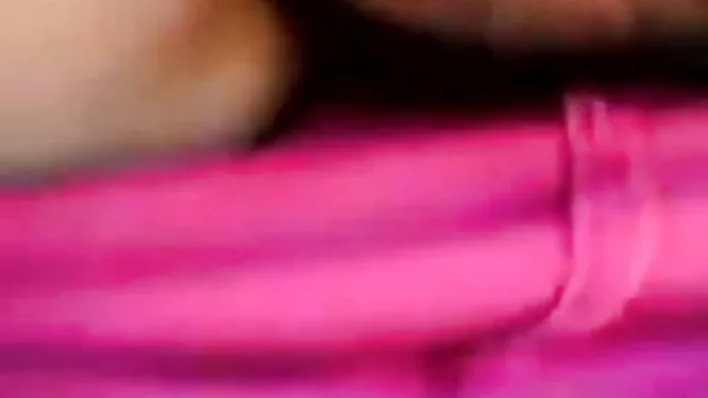 Brunette کے مسحور کن محبت رقص گندی سکس از کس ایرانی سوفی پر