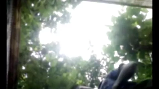 میں گروپ جنسی فیلم های سکی ایرانی تعلقات کے نوجوانوں