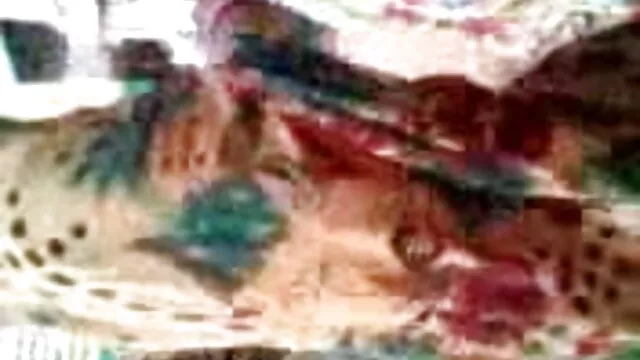 خوبصورت لڑکی کلیپ سکس گی ایرانی کے اندام نہانی پر ہاتھ پھیرتے