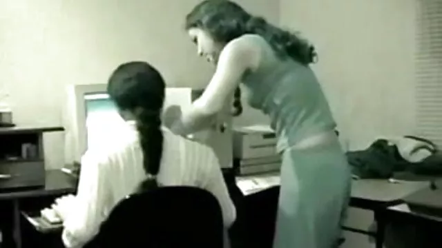 ہم جنس پرست جرابیں میں شہوانی ، دانلود فیلم سکسی ایرانی کوتاه شہوت انگیز