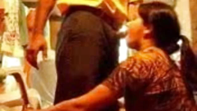 نوجوان لڑکی کے ساتھ جنسی ايراني سيکس جذبہ کی مکمل