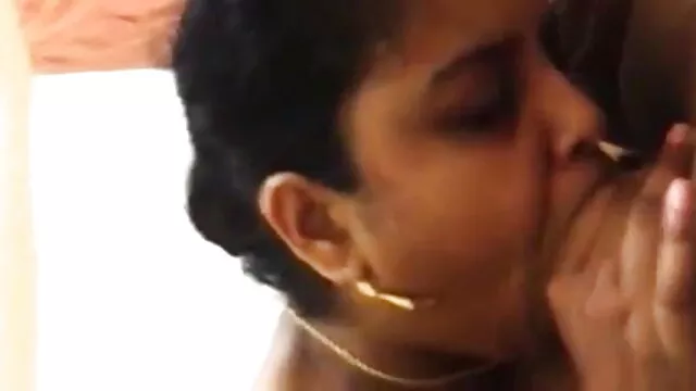 اس کے ساتھ smeared گاڑھا دودھ فیلم سکسی ایرانی دانشجو