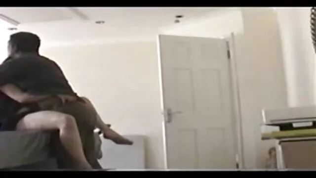Pissing فیلم سکسی از کون ایرانی سڑک پر