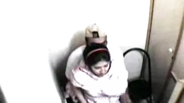 نشے میں لڑکی کو سکس زیبای ایرانی ایک موٹل میں