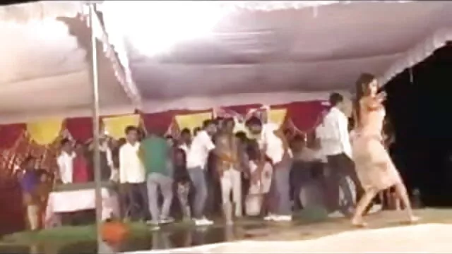 جنسی کے نشے میں ساحل سمندر پر-دوستوں سکس کم ایرانی واچ