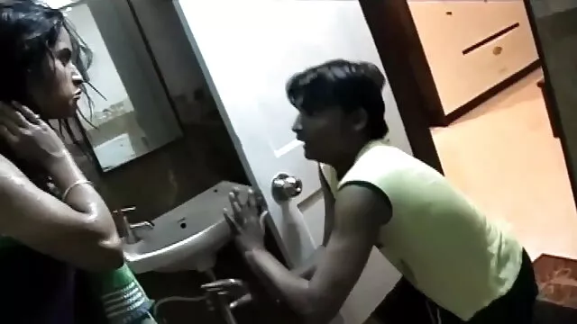 خواتین کے گاؤں بھاڑ دانلود فیلم سکسی ایرانی کیفیت بالا میں جاؤ جنگل میں ایک آدمی کے ساتھ