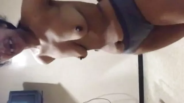 ننگا ناچ فیلمهای سکسی خفن ایرانی ، کے ساتھ خوبصورت لڑکیوں کے