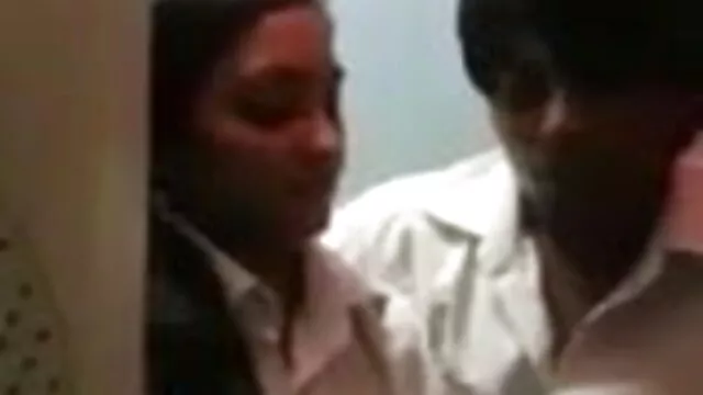 ننگا ناچ میں سکس گروهی ایرانی جدید گرم ، شہوت انگیز نائٹ کلب