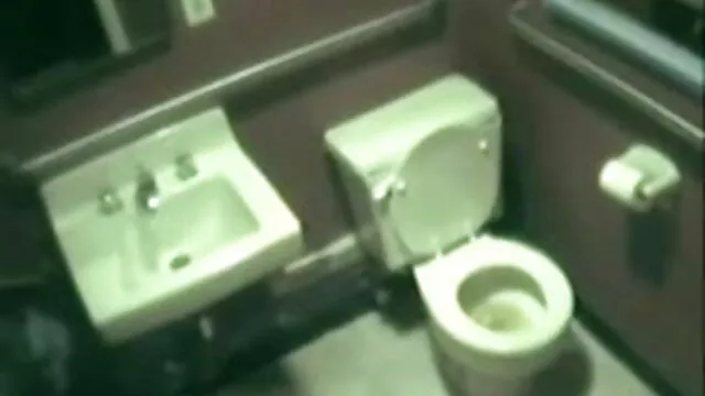 دلچسپ ریلی سٹیل کے سب سکس از جلو ایرانی سے اوپر پر کھڑے linga