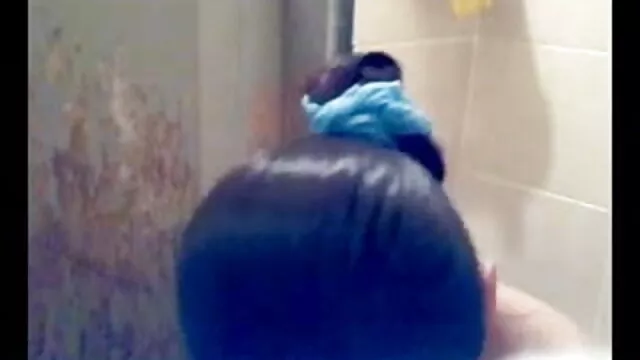 Busty گرم ، شہوت انگیز بیکار ایرانی فیلم سکسی ہے بڑی phallus