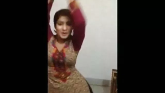 مردوں سے محبت کرتا ہوں جو پاؤں پتلی سکس ایرانی جدید داغ لڑکی