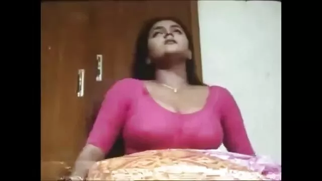 Busty Brunette لے عضو تناسل کے تین فیلم سکسی ایرانی لو رفته