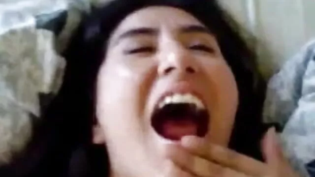 جنسی سکس ایرانی به زور خوبصورت تیل