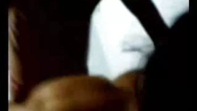سنہرے بالوں والی دانلود سایت سکسی ایرانی بالغ چاٹ گیندوں گدی