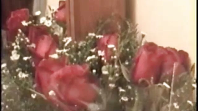 مشکل مقعد سنہرے بالوں والی منشی سکسی ایرانی بالغ